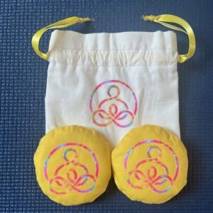 Draw string tote with 1 pair of Palm Bags